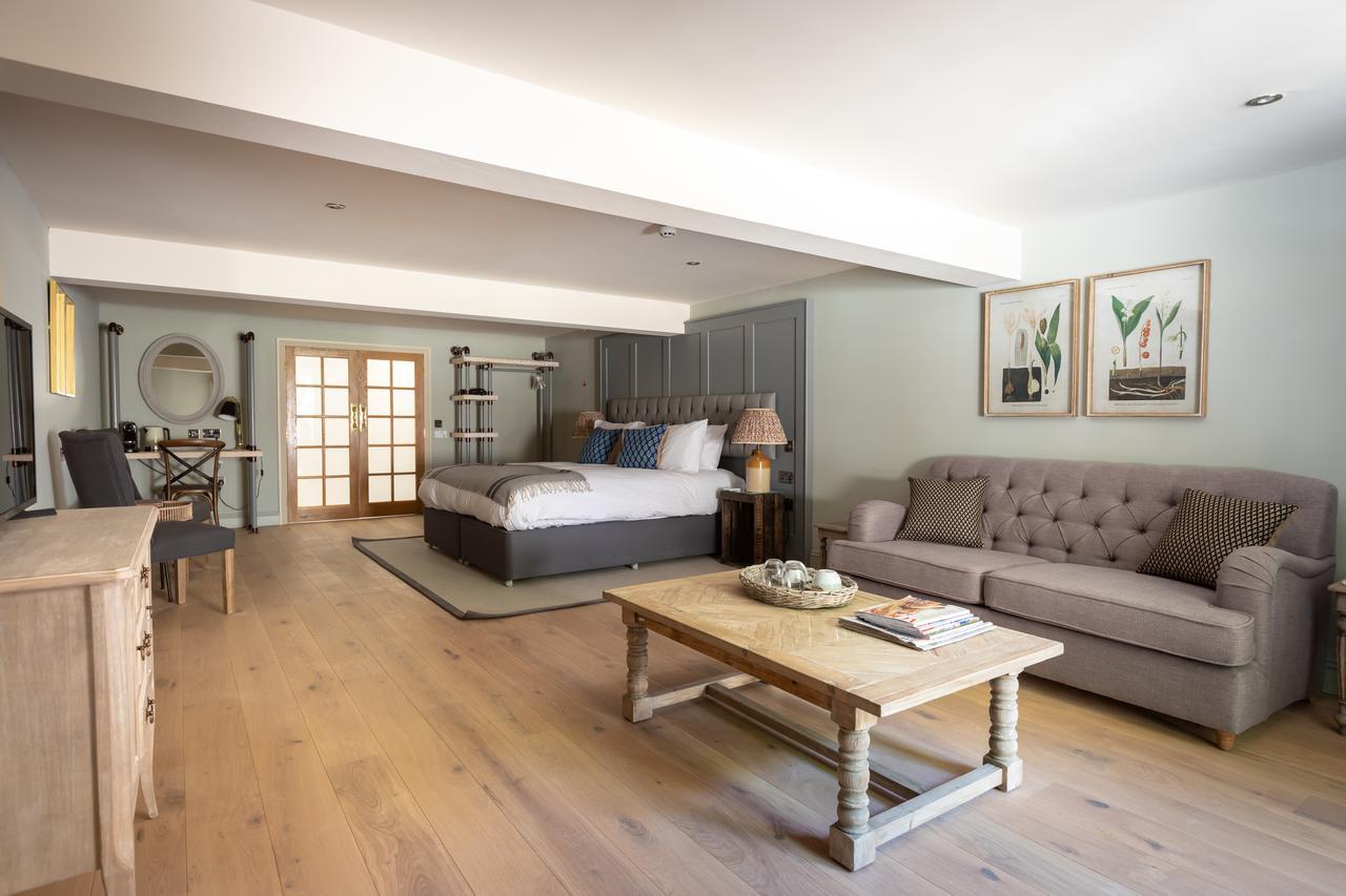 The Frogmill Hotel Shipton  Bagian luar foto