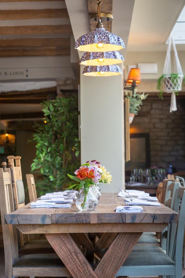 The Frogmill Hotel Shipton  Bagian luar foto