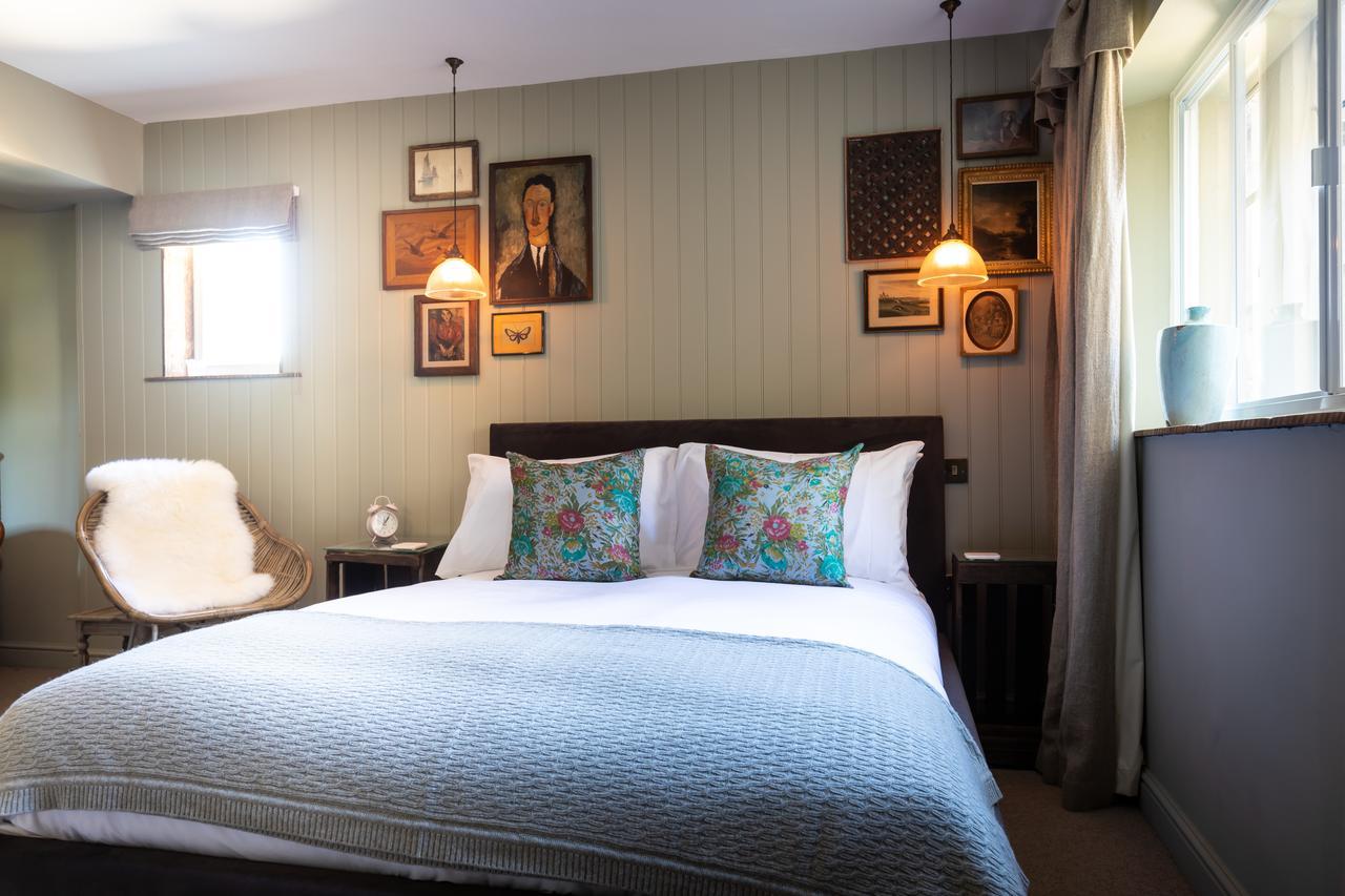 The Frogmill Hotel Shipton  Bagian luar foto