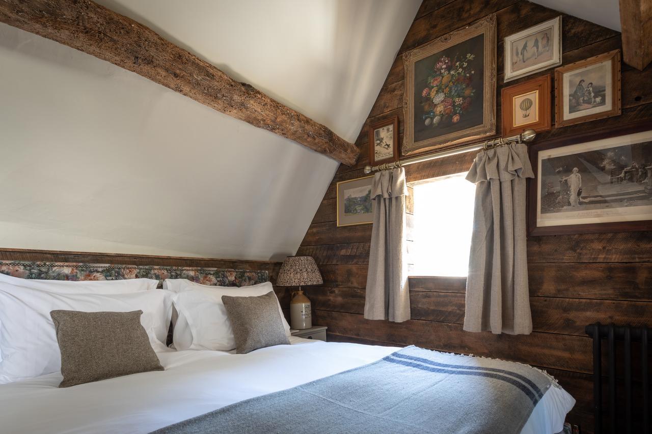 The Frogmill Hotel Shipton  Bagian luar foto